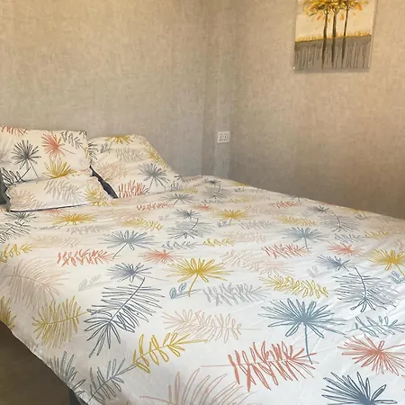 Appartement Pres Du Stade De France + Parking Gratuit Saint-Denis  Exterior foto