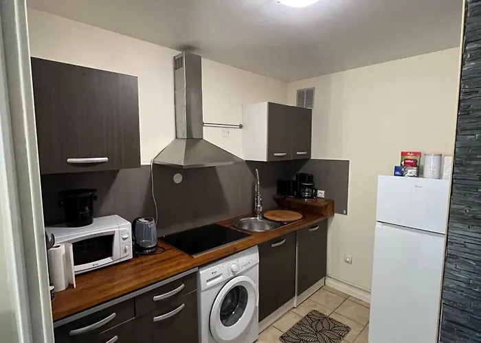 Appartement Pres Du Stade De France + Parking Gratuit