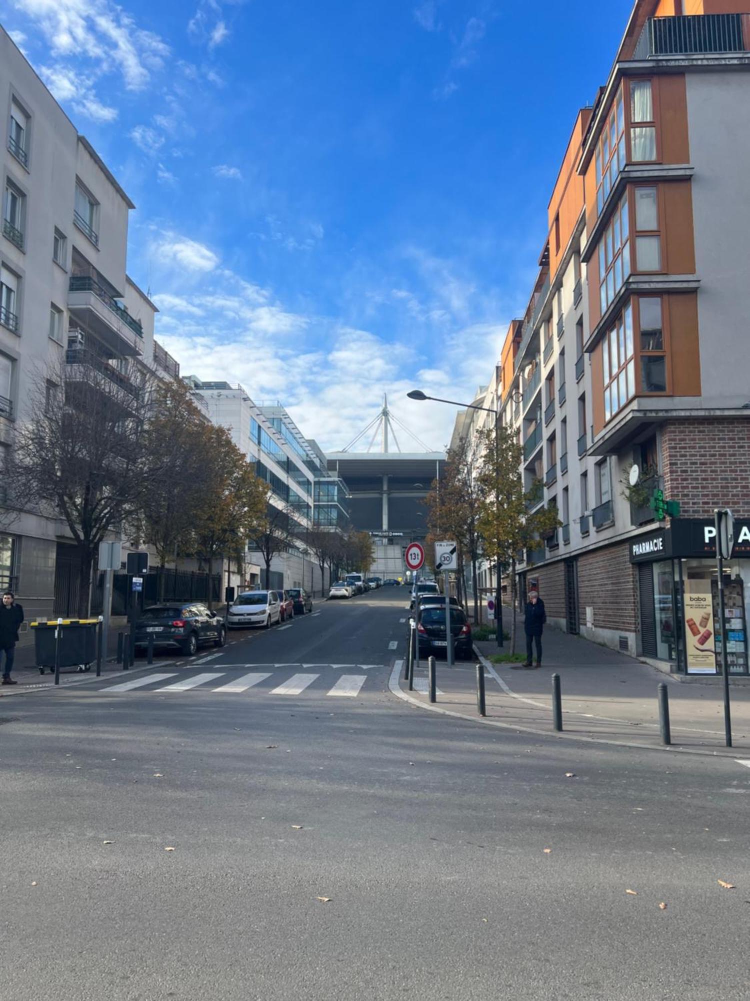 Pres Du Stade De France + Parking Gratuit Saint-Denis (Seine-Saint-Denis)